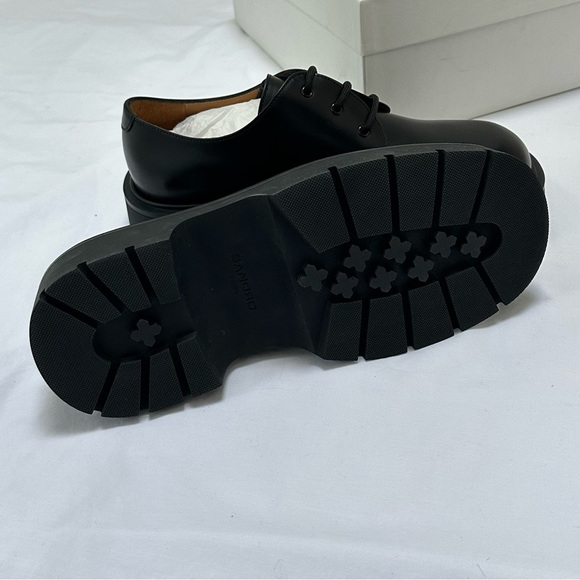 Thick soled Derby shoes / black from Sandro Paris. Mint - still in the box - Picture 5 of 5